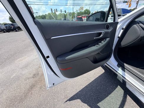 Used 2020 Hyundai Sonata SEL w/ Convenience Package FWD image 38