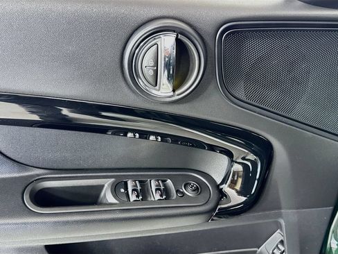 Used 2019 MINI Cooper Countryman FWD image 15