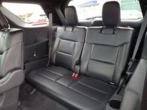 Used 2020 Ford Explorer ST image 11