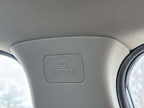 Used 2023 Nissan Altima 2.5 SV w/ SV Premium Package image 32