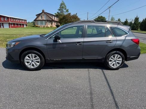 Used 2019 Subaru Outback 2.5i AWD/4WD image 2