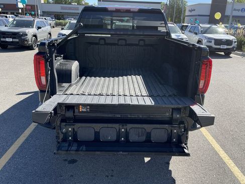 Used 2022 GMC Sierra 1500 Denali w/ Denali Reserve Package AWD/4WD image 47