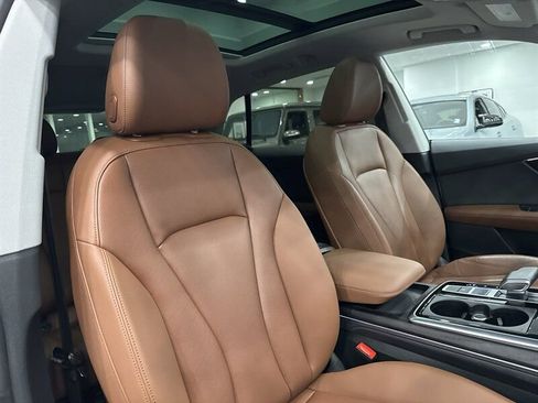 Used 2023 Audi Q8 Premium Plus w/ Premium Plus Package image 15