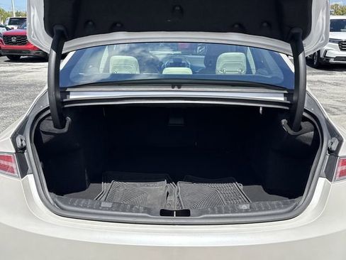 Used 2019 Lincoln MKZ Reserve FWD image 16