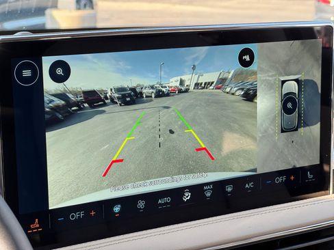 New 2026 Lincoln Corsair Premiere image 22