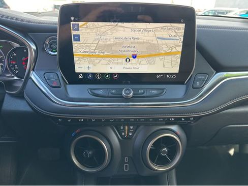 Certified 2024 Chevrolet Blazer Premier w/ Enhanced Convenience Package image 26