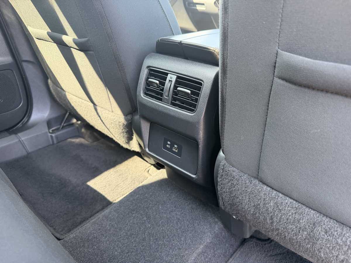 Used 2021 Nissan Rogue SV AWD/4WD image 21