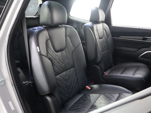 Used 2023 Kia Telluride SX X-Line AWD/4WD image 40