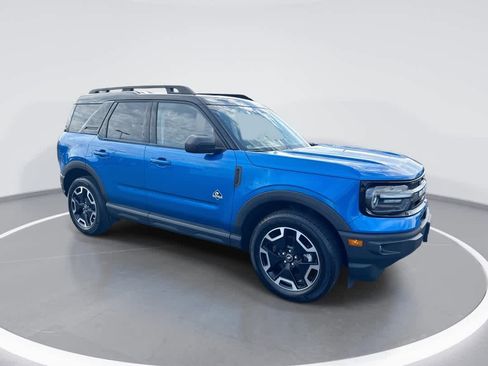 Used 2022 Ford Bronco Sport Outer Banks w/ Tech Package image 1