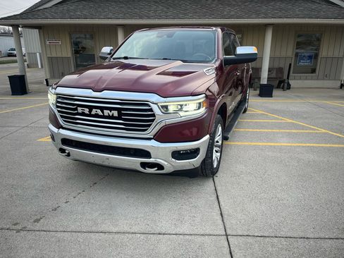 Used 2021 RAM 1500 Limited image 1