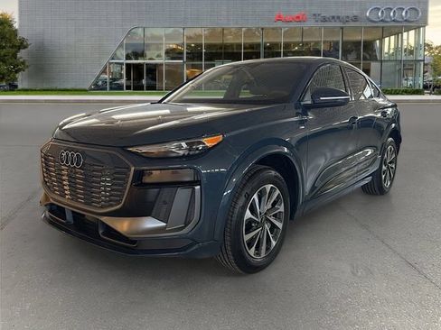 New 2027 Audi Q6 e-tron Premium AWD/4WD image 7