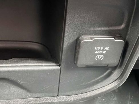 New 2024 RAM 3500 Tradesman w/ Chrome Appearance Group image 21