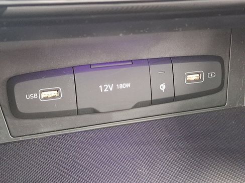 Used 2023 Hyundai Tucson Limited image 25