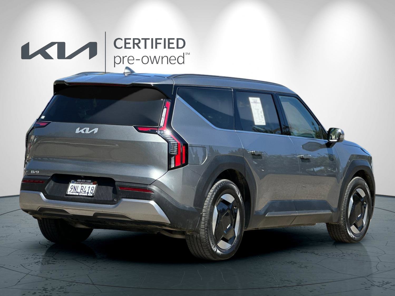 Certified 2024 Kia EV9 Wind AWD/4WD image 4