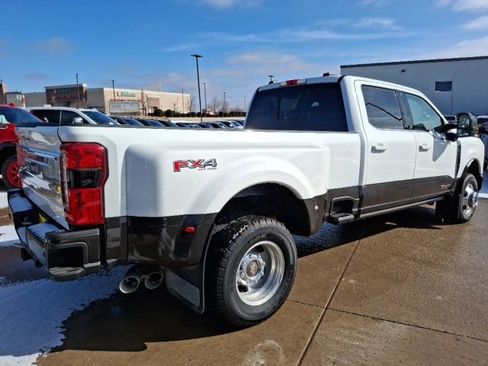 Used 2025 Ford F350 King Ranch image 6