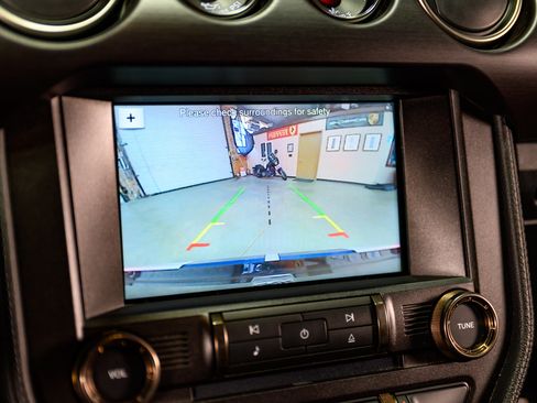 Used 2017 Ford Mustang Shelby GT350 w/ Electronics Package image 49