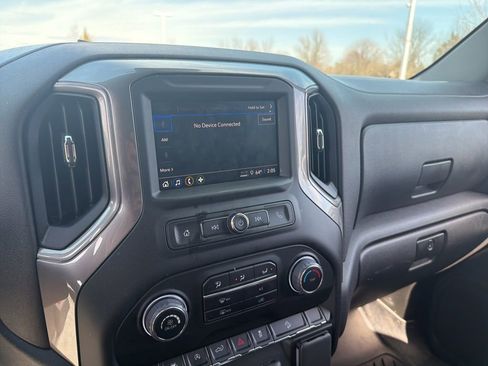 Used 2025 Chevrolet Silverado 1500 Custom Trail Boss image 11