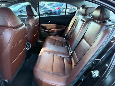 Used 2016 Acura TLX V6 SH-AWD w/ Technology Pkg image 16