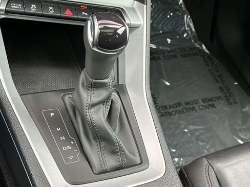 Used 2023 Audi Q3 2.0T Premium image 23