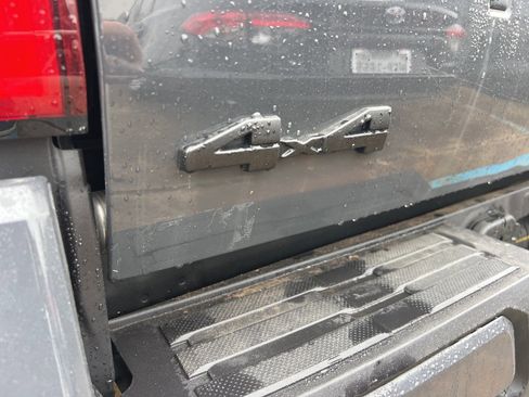 Used 2025 Toyota Tacoma SR5 image 8