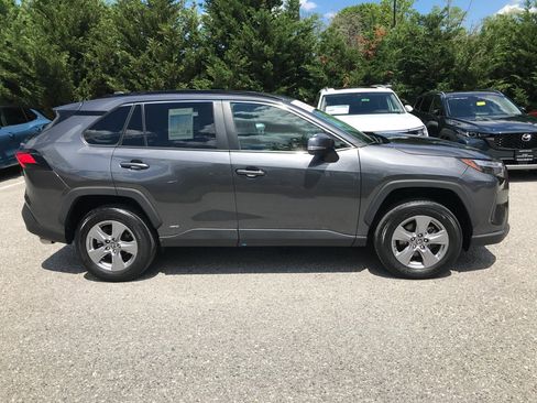 Certified 2023 Toyota RAV4 XLE AWD/4WD image 8