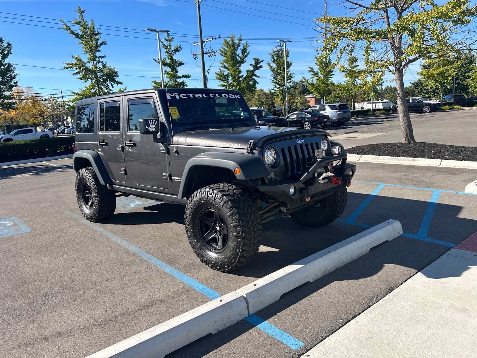 Used 2017 Jeep Wrangler Unlimited Rubicon w/ Connectivity Group AWD/4WD image 5
