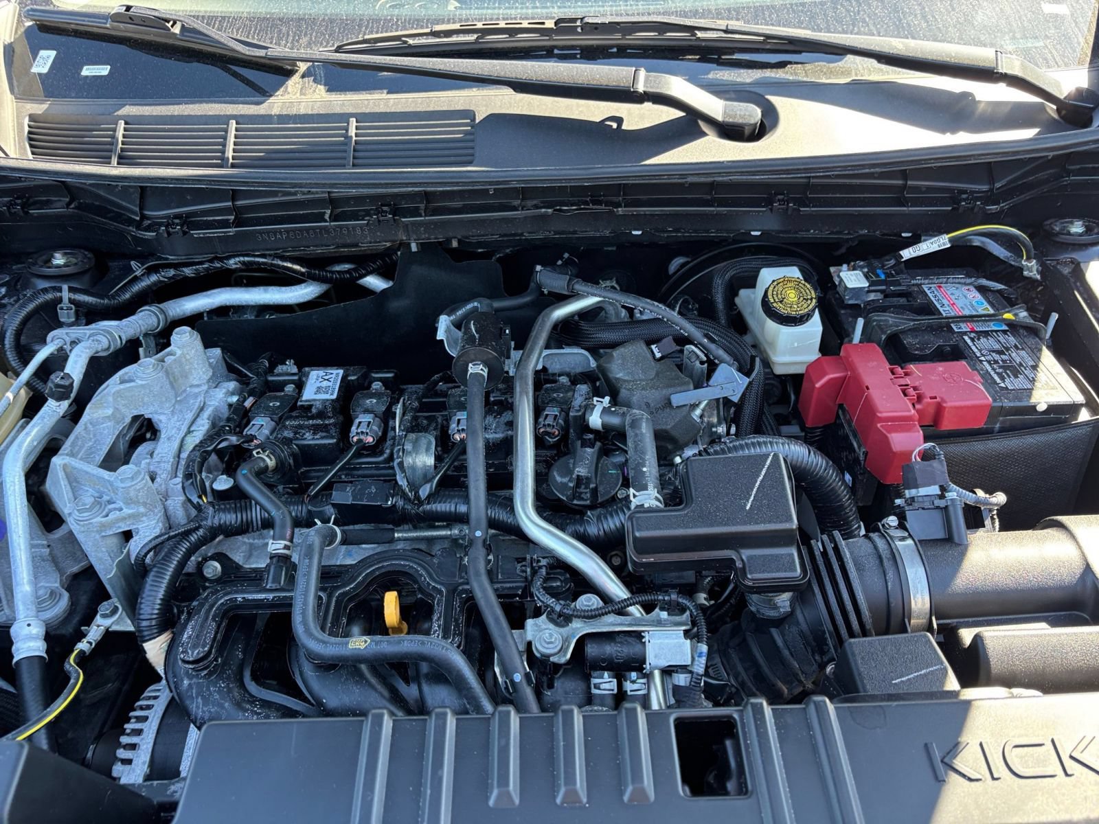 Used 2026 Nissan Kicks SR FWD image 30