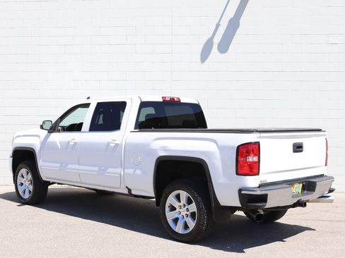 Used 2017 GMC Sierra 1500 SLE w/ Max Trailering Package AWD/4WD image 17