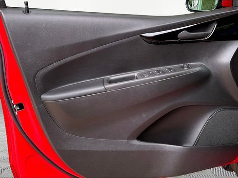 Used 2020 Chevrolet Spark ACTIV FWD image 18