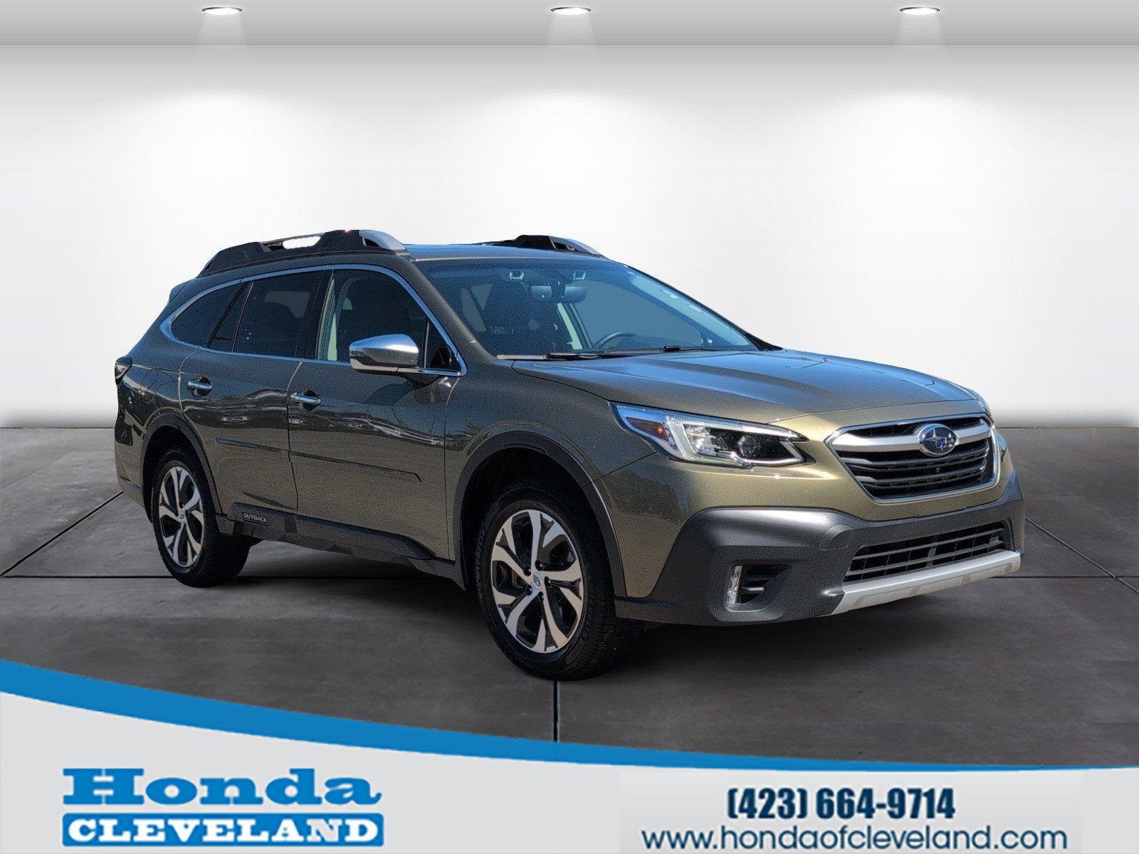 Used 2021 Subaru Outback Touring XT AWD/4WD image 1