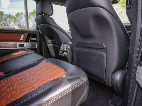Certified 2022 Mercedes-Benz G 550 image 33