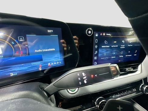 New 2026 Chevrolet Equinox LT w/ Safety and Technology Package FWD image 20