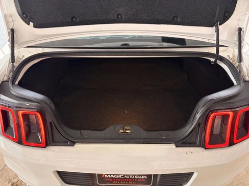 Used 2013 Ford Mustang GT Premium w/ Comfort Pkg image 13