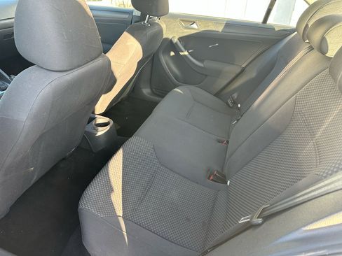 Used 2012 Volkswagen Jetta S image 13