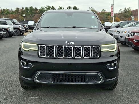 Certified 2019 Jeep Grand Cherokee Limited w/ Luxury Group II image 2