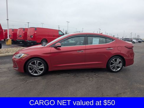 Used 2017 Hyundai Elantra Limited image 4