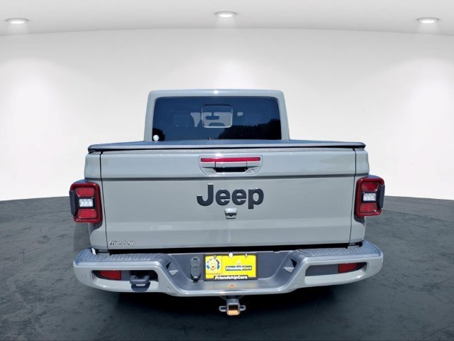 Used 2023 Jeep Gladiator Overland AWD/4WD image 10