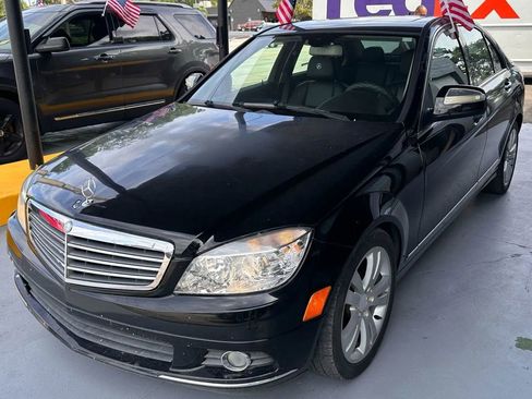 Used 2009 Mercedes-Benz C 300 Sedan image 1