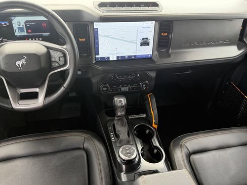 Used 2024 Ford Bronco Badlands AWD/4WD image 17