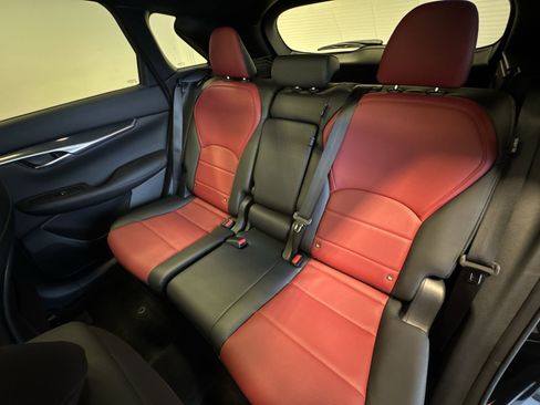 New 2025 INFINITI QX50 Sport image 23