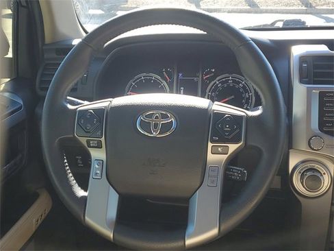 Used 2022 Toyota 4Runner Limited image 28