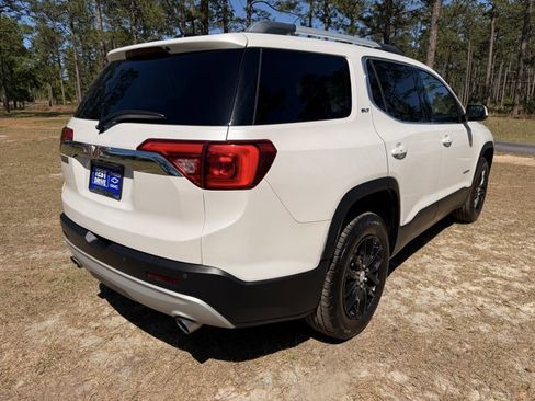 Used 2019 GMC Acadia SLT image 5