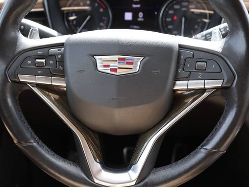 Used 2021 Cadillac XT6 Sport w/ Platinum Package AWD/4WD image 19