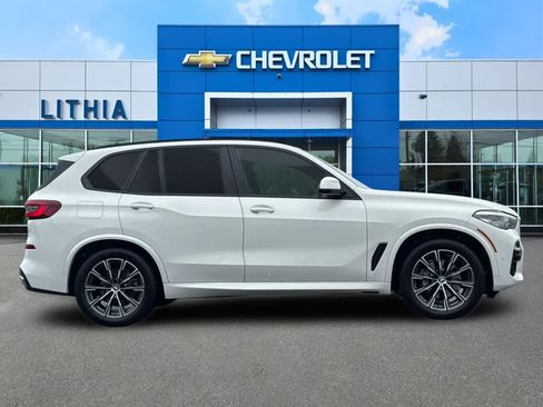 Used 2021 BMW X5 xDrive40i w/ M Sport Package AWD/4WD image 8