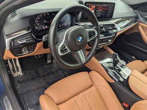 Certified 2023 BMW 540i w/ M Sport Package RWD image 10