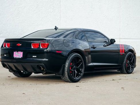 Used 2011 Chevrolet Camaro SS w/ Interior Accent Trim Package image 10