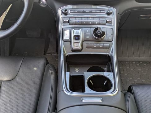 Used 2023 Hyundai Santa Fe SEL w/ Premium Package FWD image 19