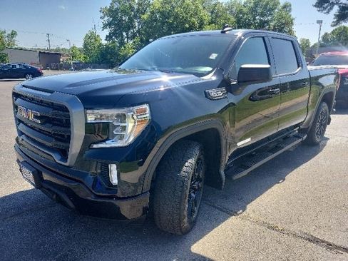Used 2021 GMC Sierra 1500 Elevation w/ X31 Off-Road Package AWD/4WD image 10