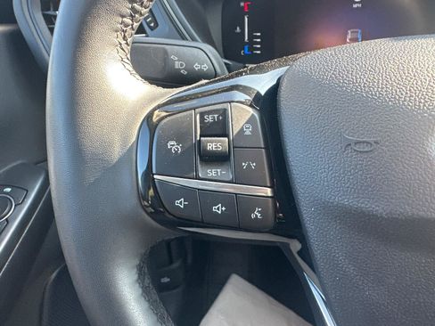 Used 2024 Ford Escape Active w/ Tech Pack #1 AWD/4WD image 19
