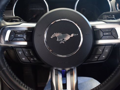 Used 2022 Ford Mustang GT Premium w/ GT Performance Package RWD image 60